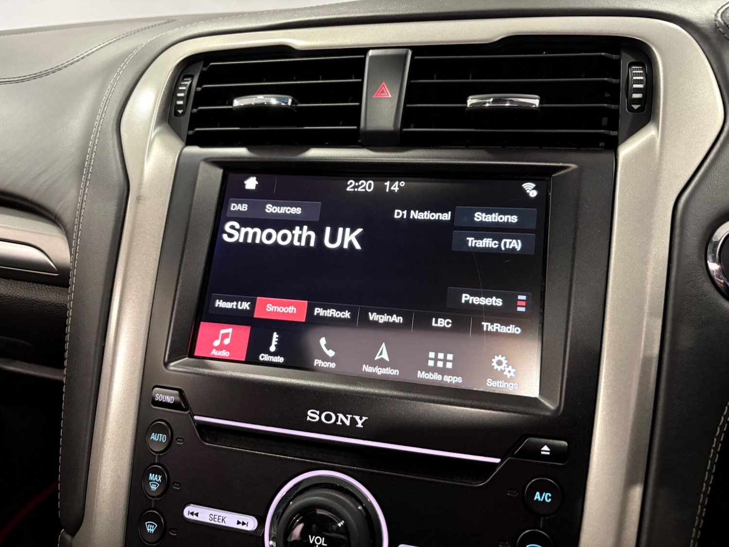 Used Ford Mondeo 2018 for sale - 78101283: Photo 29