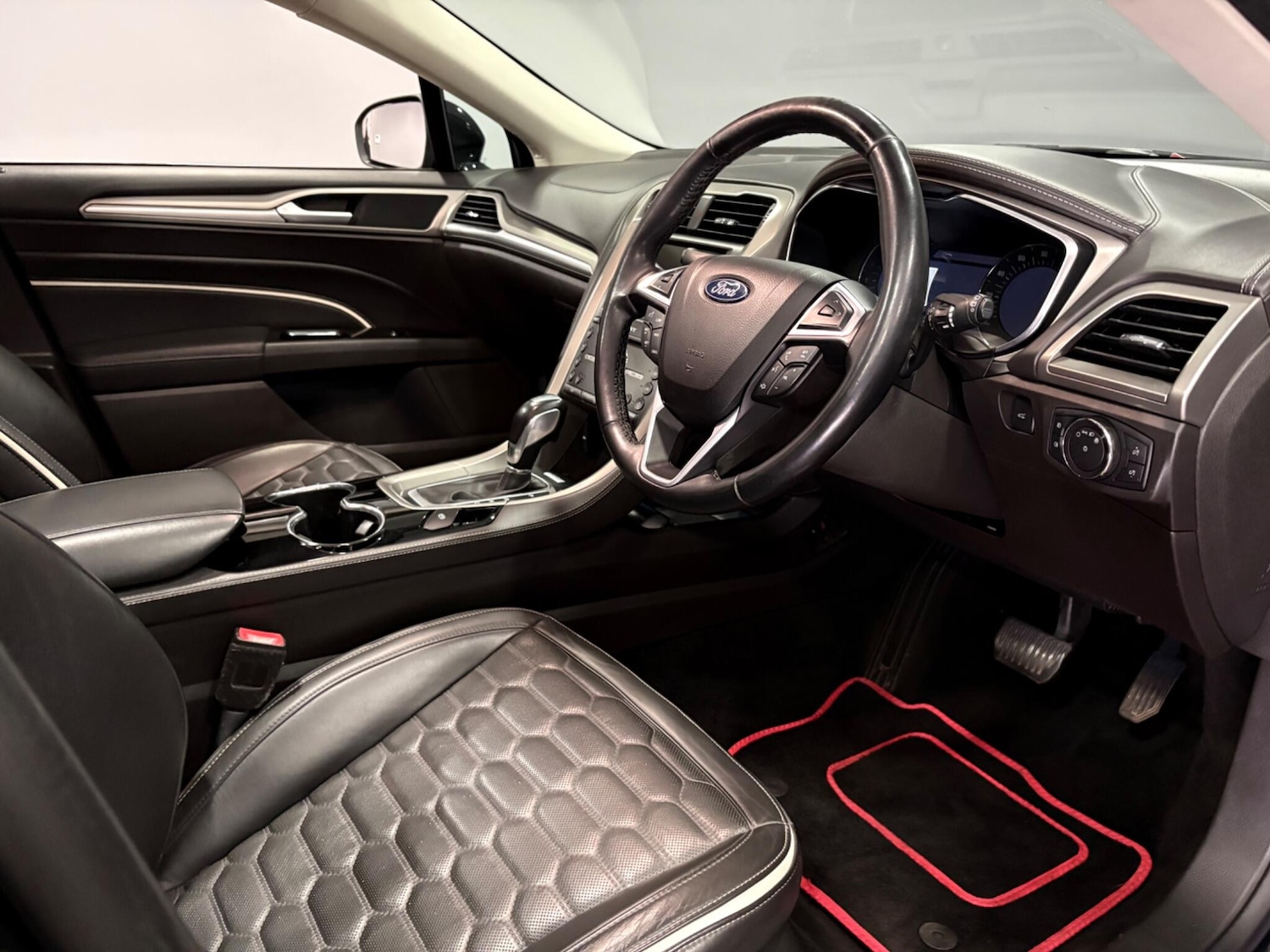 Used Ford Mondeo 2018 for sale - 78101283: Photo 9