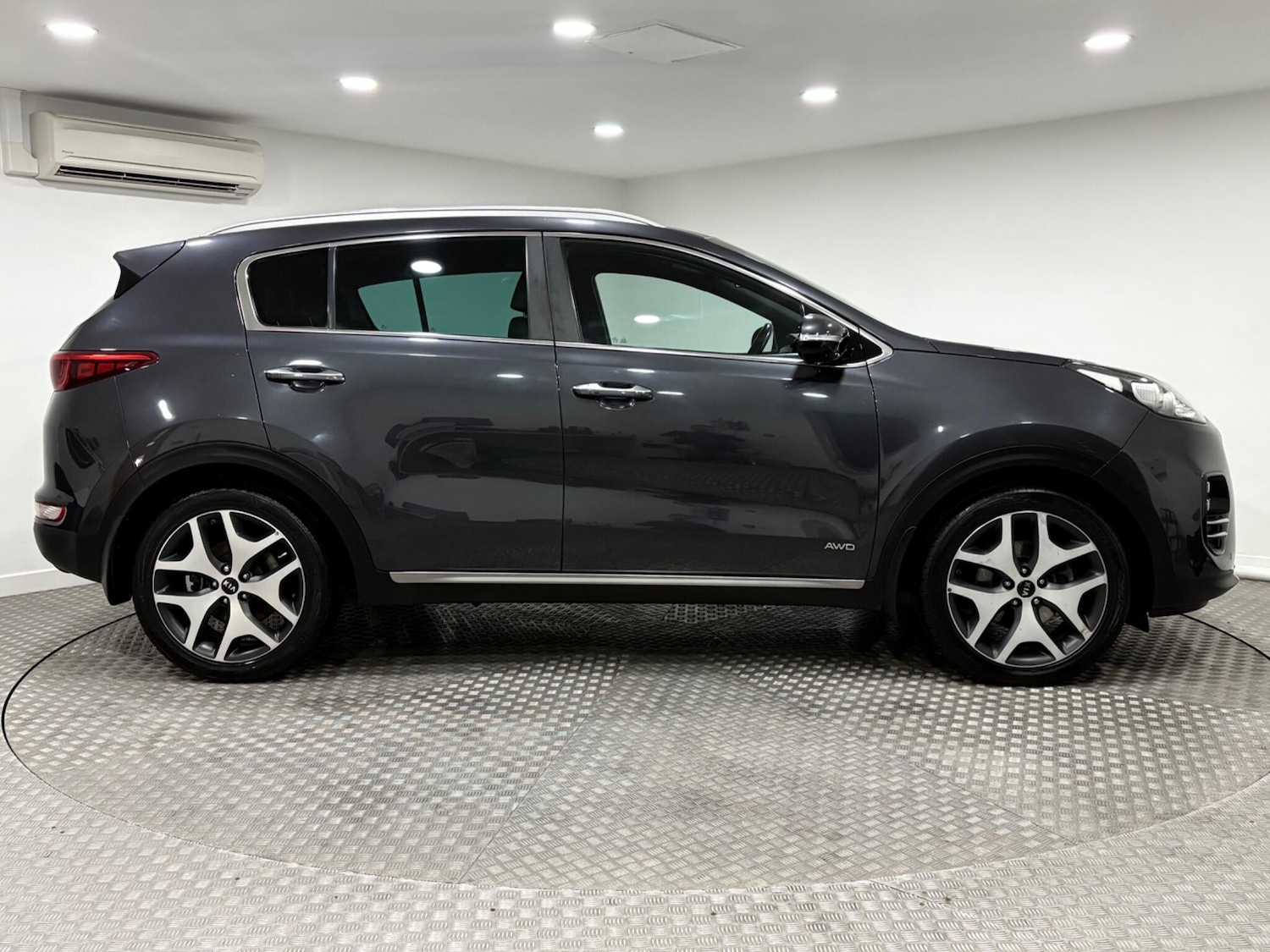 Used Kia Sportage 2018 for sale - 77021188: Photo 2