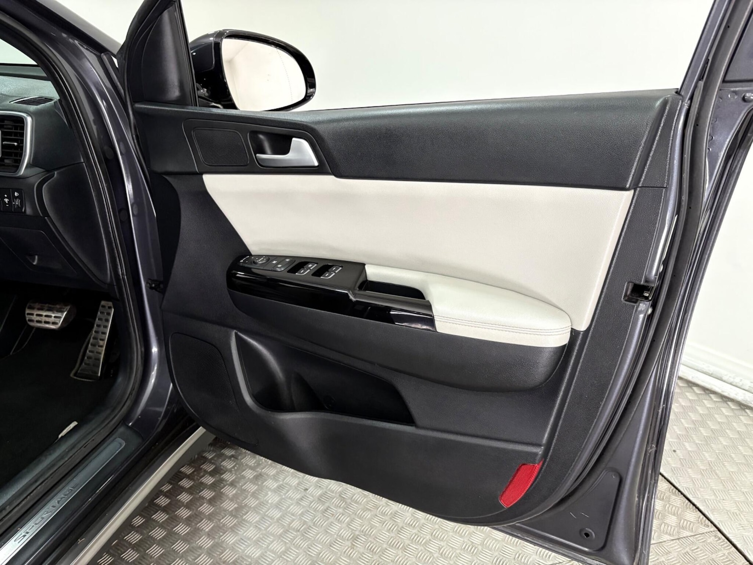 Used Kia Sportage 2018 for sale - 77021188: Photo 37