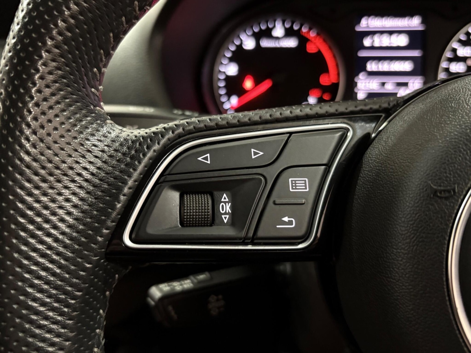 Used Audi Q2 2019 for sale - 77020900: Photo 17