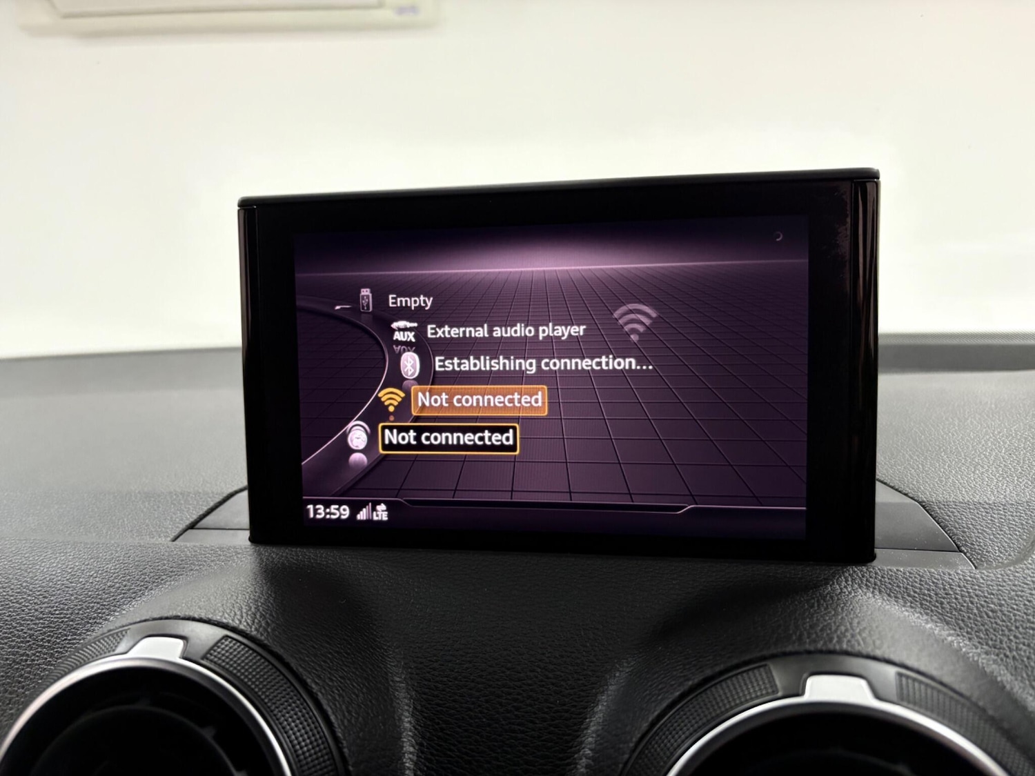 Used Audi Q2 2019 for sale - 77020900: Photo 23