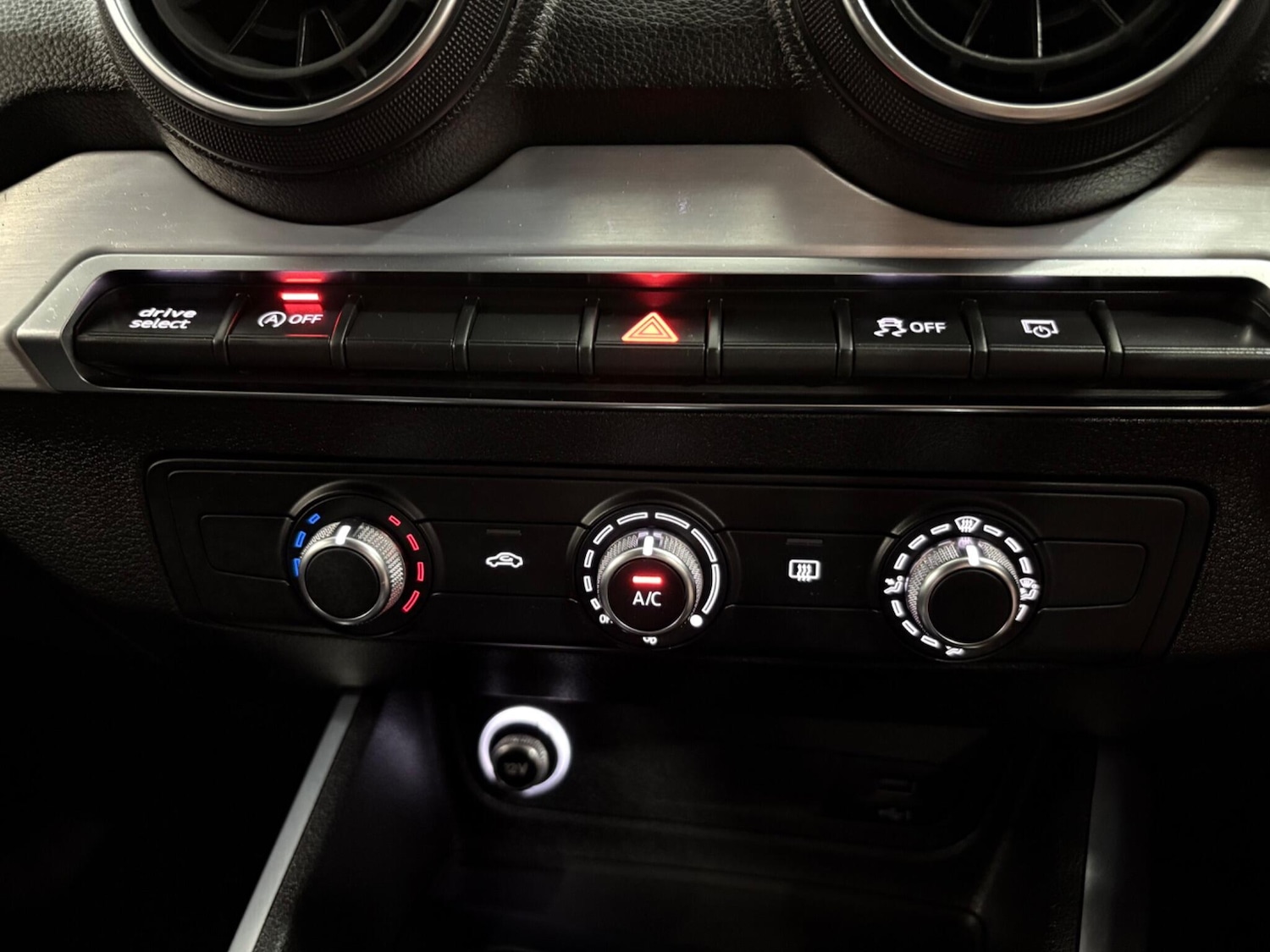 Used Audi Q2 2019 for sale - 77020900: Photo 32