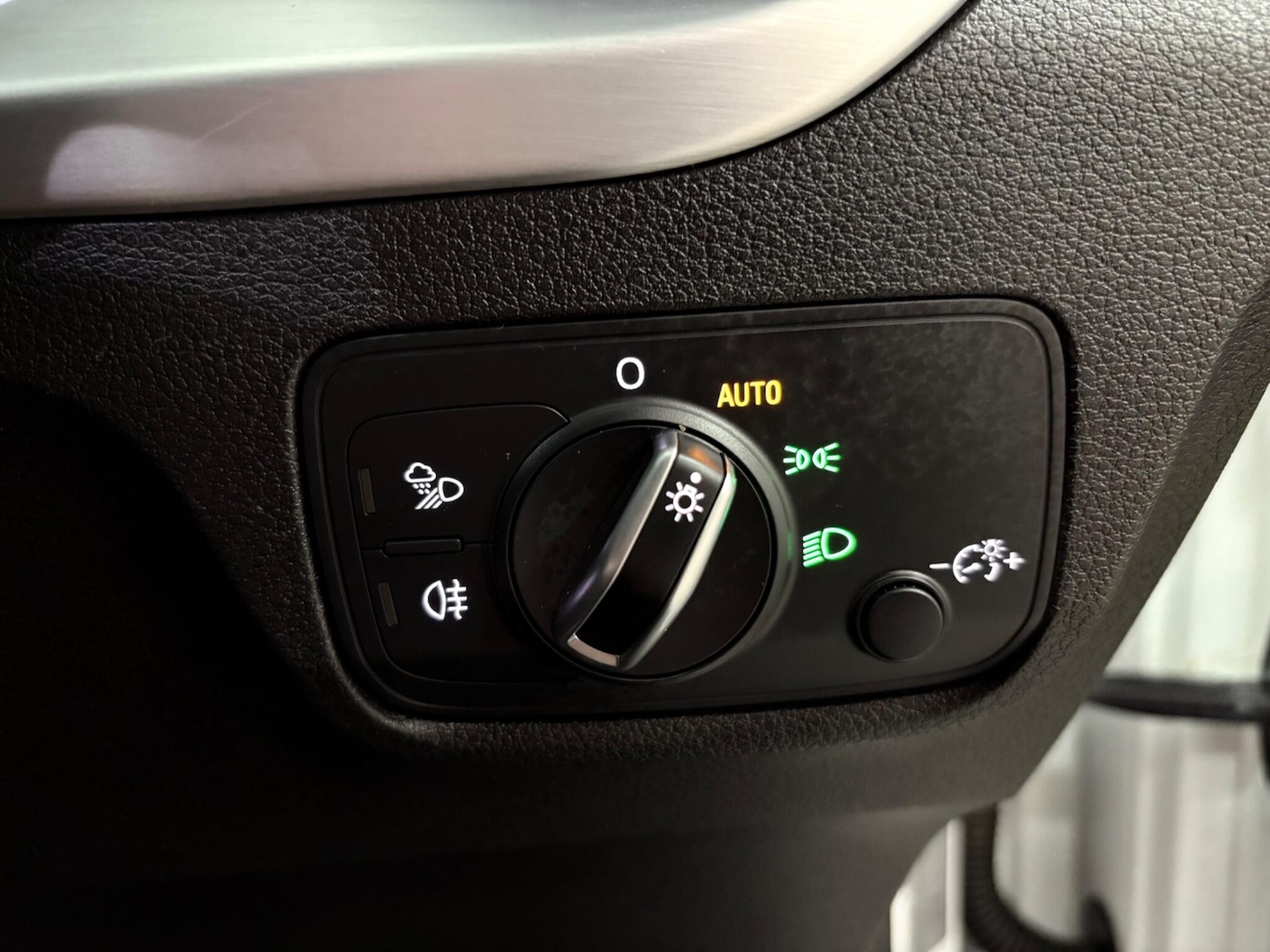 Used Audi Q2 2019 for sale - 77020900: Photo 34