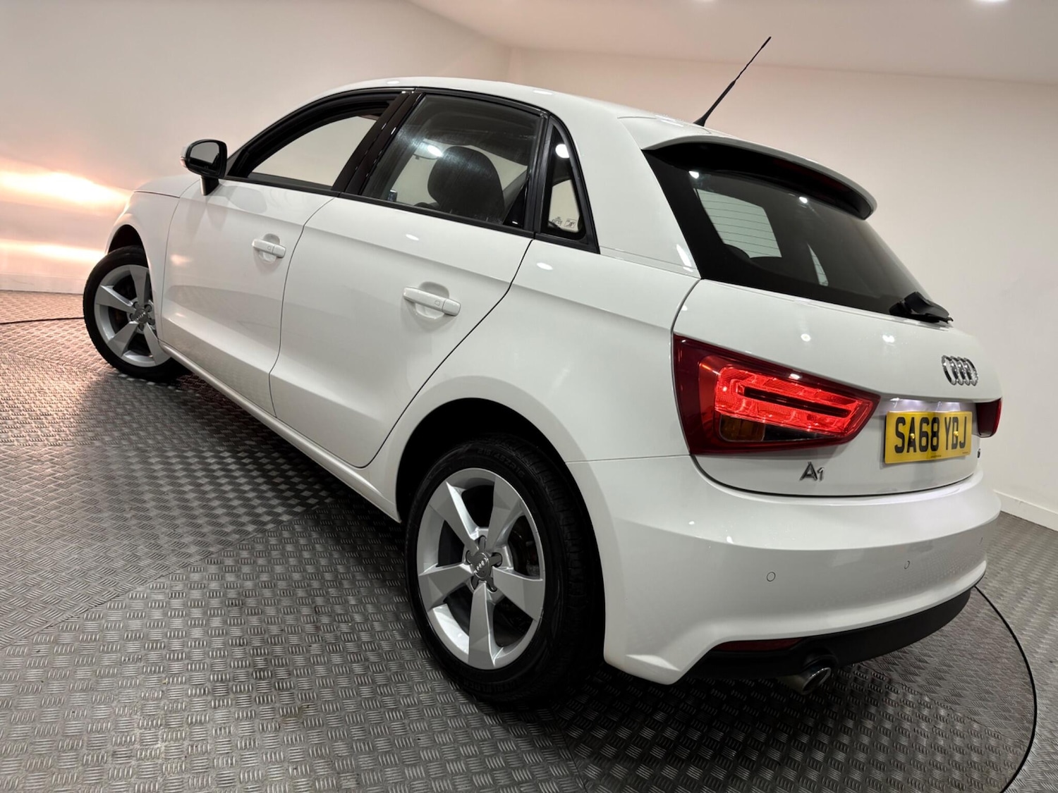Used Audi A1 2018 for sale - 76597453: Photo 41