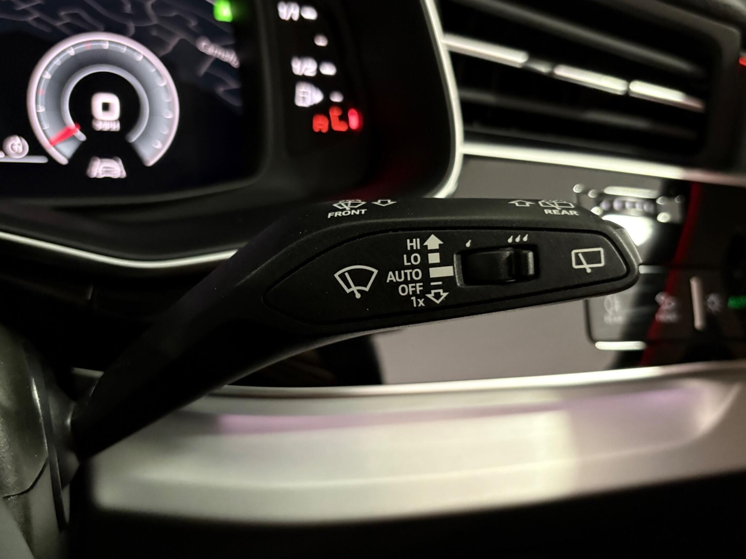 Used Audi Q8 2022 for sale - 77021263: Photo 22