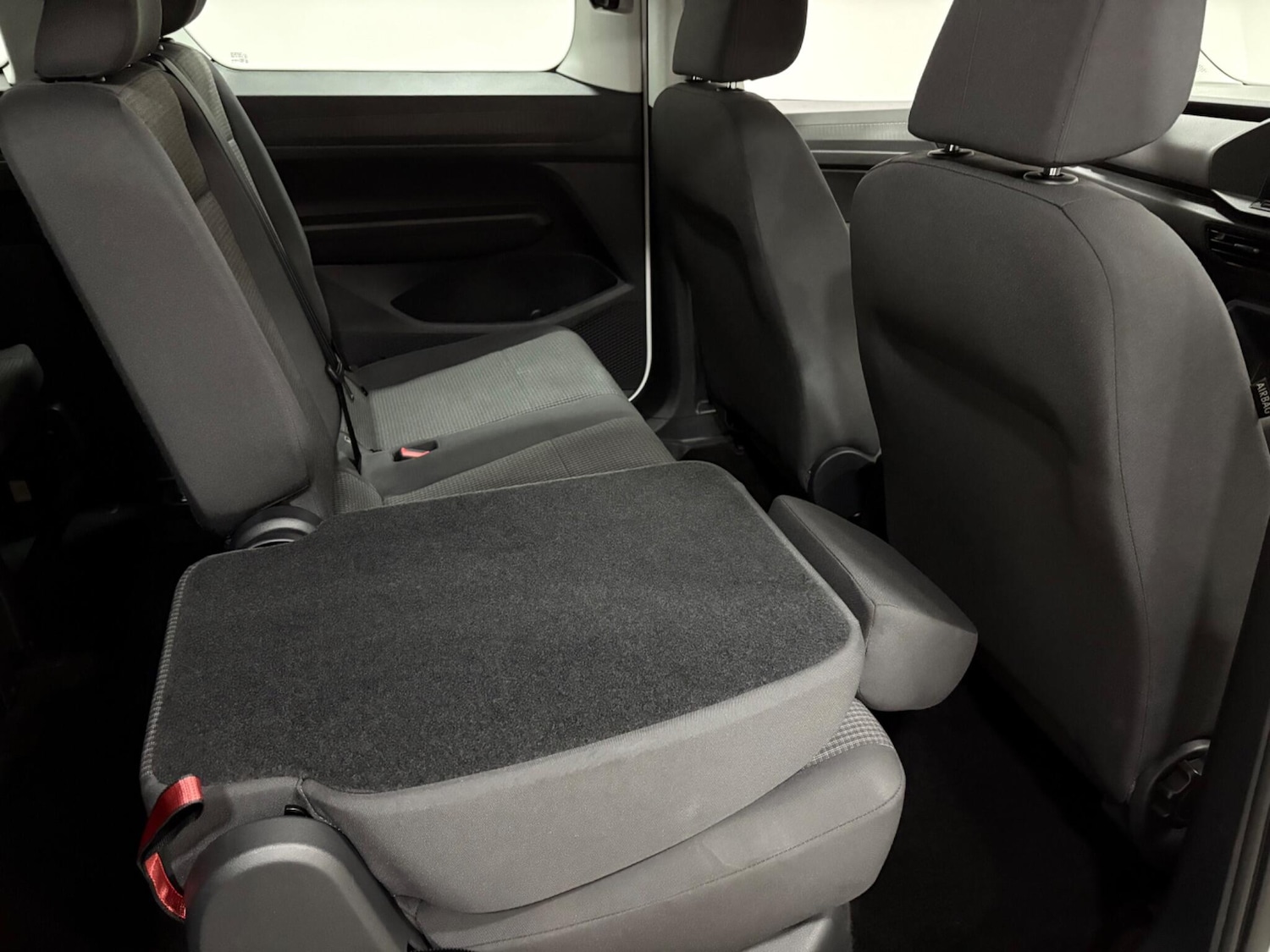 Used Volkswagen Caddy Maxi 2024 for sale - 76484365: Photo 40