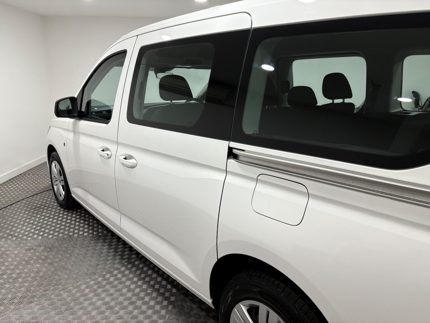 Used Volkswagen Caddy Maxi 2024 for sale - 76484365: Photo 48