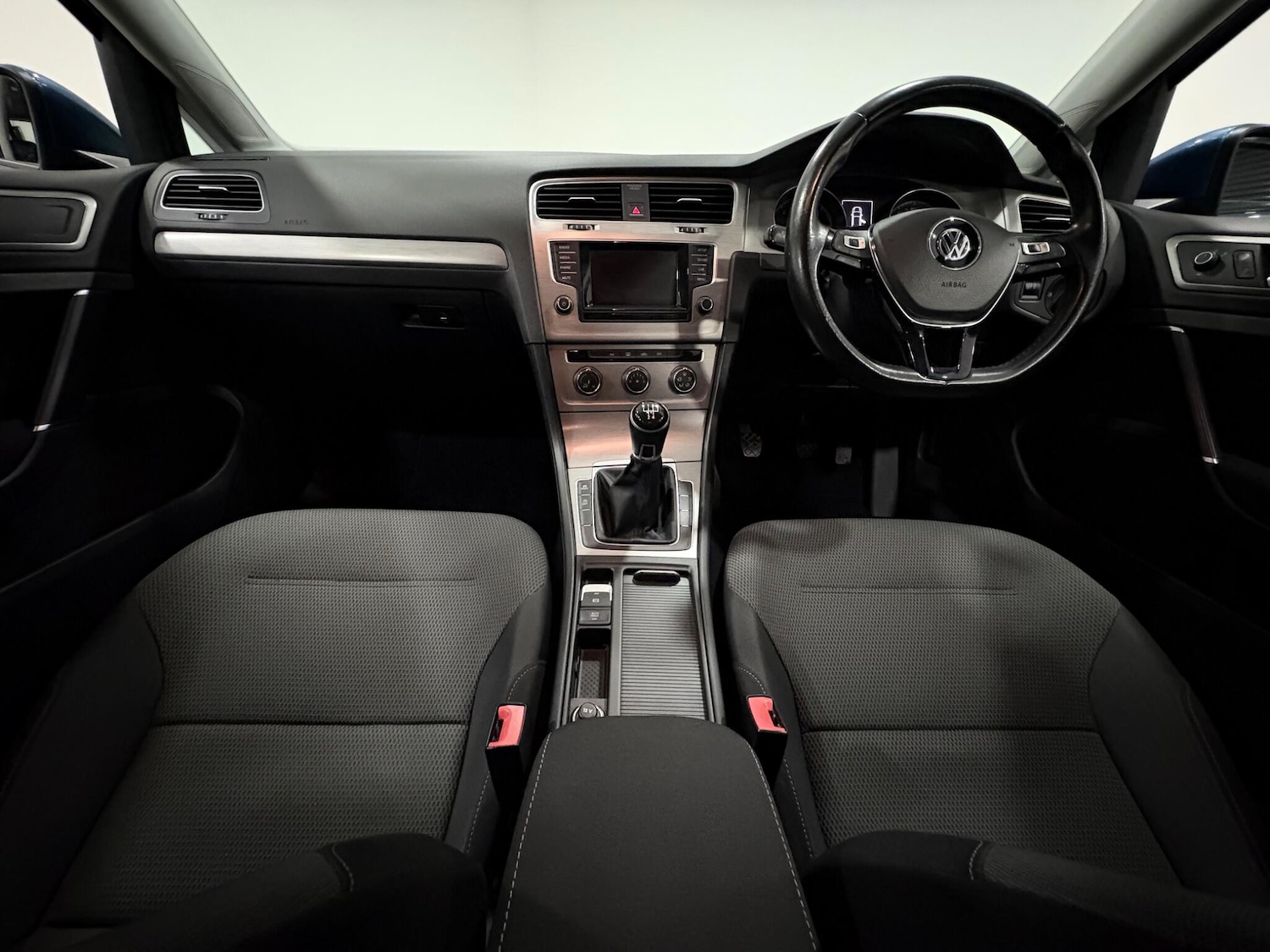 Used Volkswagen Golf 2014 for sale - 77696199: Photo 10