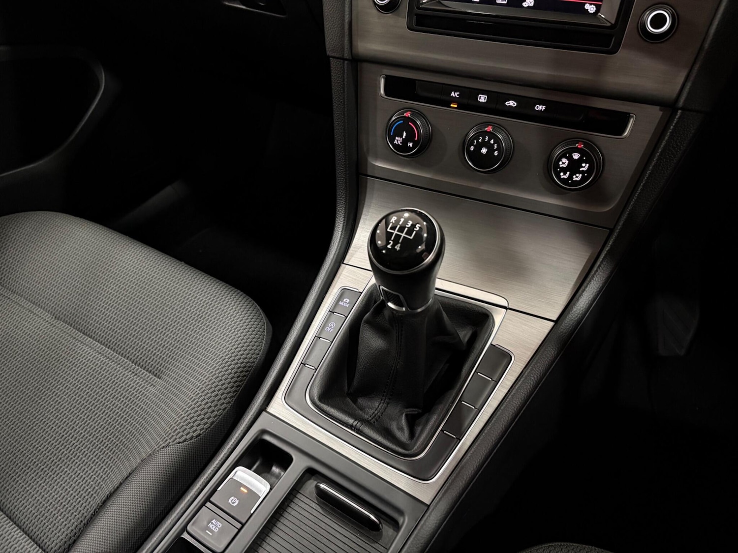 Used Volkswagen Golf 2014 for sale - 77696199: Photo 26