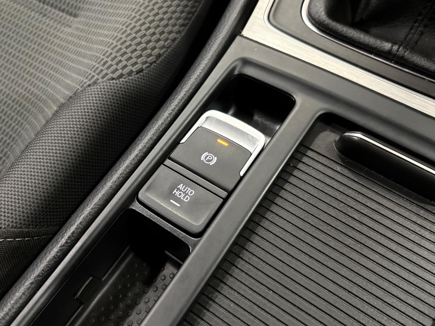 Used Volkswagen Golf 2014 for sale - 77696199: Photo 27