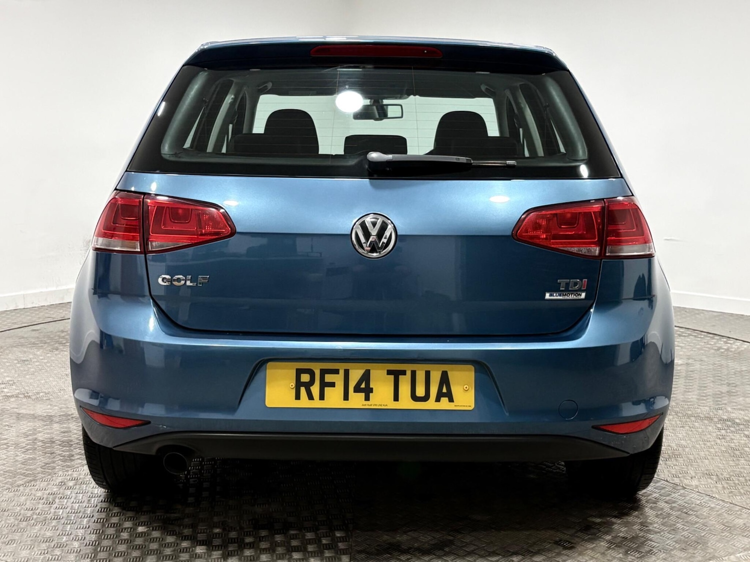 Used Volkswagen Golf 2014 for sale - 77696199: Photo 4