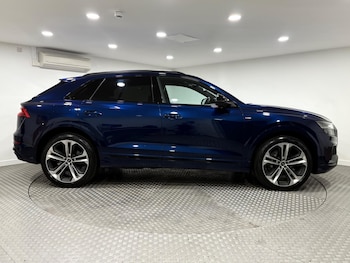 Used Audi Q8 2021 for sale - 75857991: Photo