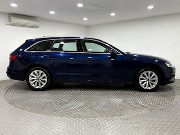 Used Audi A4 2022 for sale - 77020894: Photo