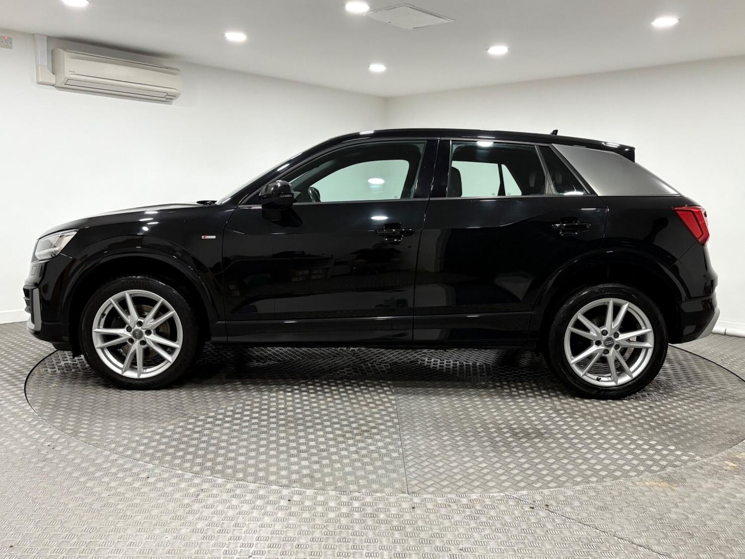 Used Audi Q2 2017 for sale - 76898772: Photo 6