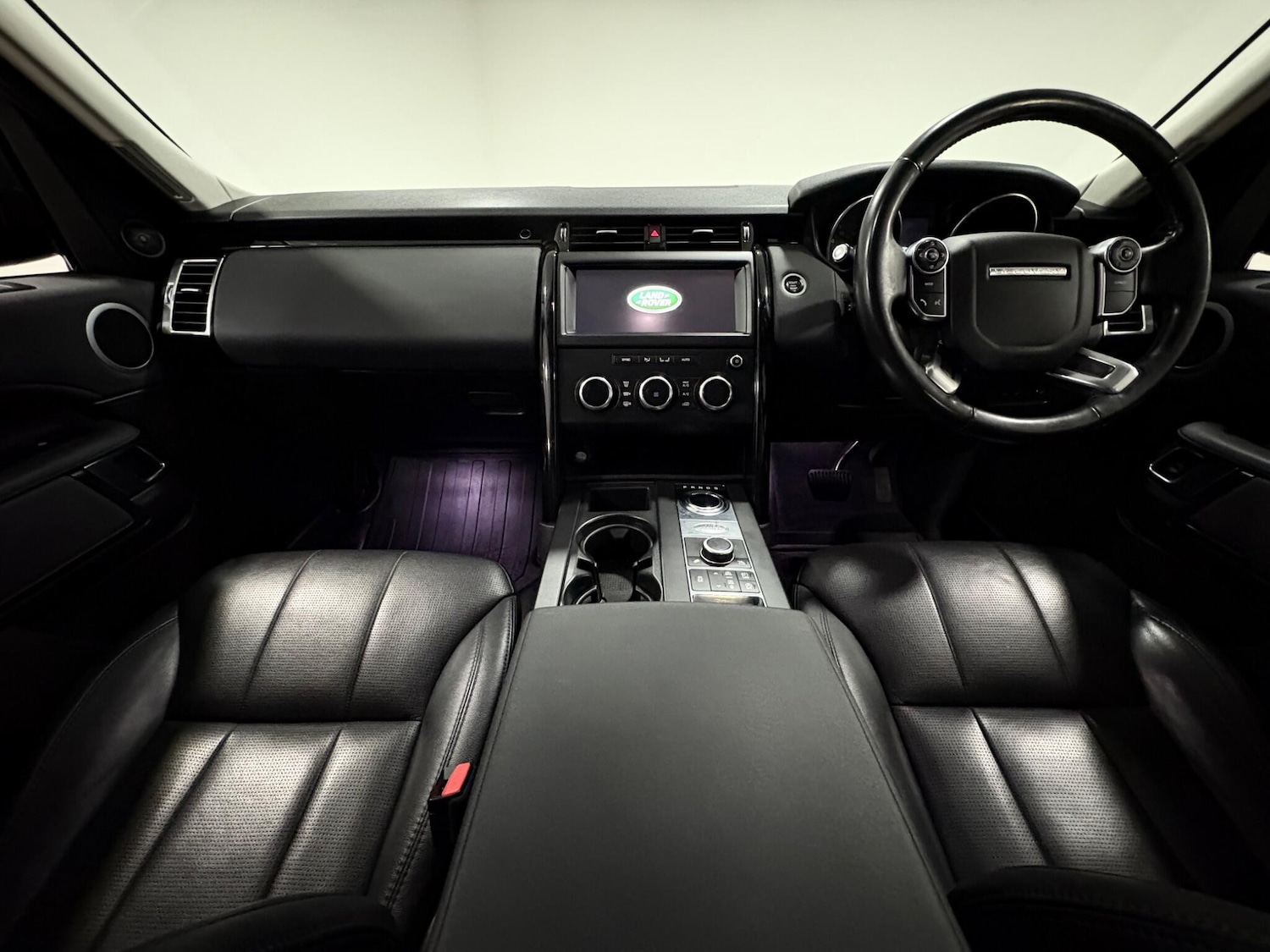 Used Land Rover Discovery 2018 for sale - 76832634: Photo 10