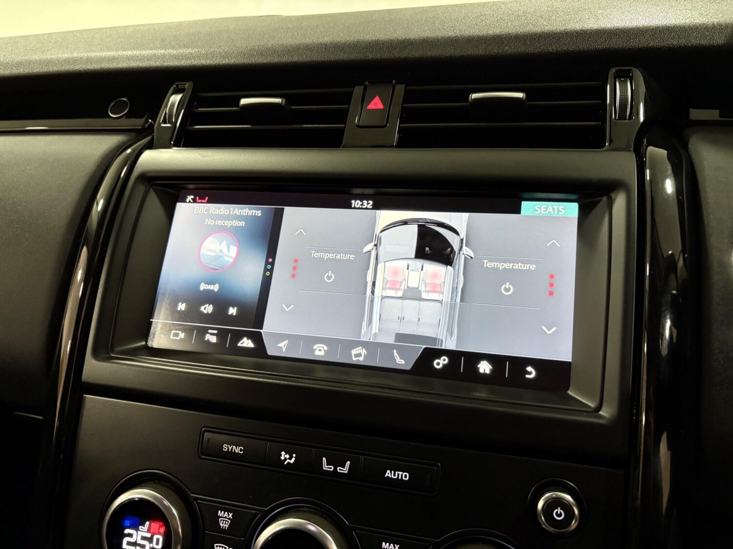 Used Land Rover Discovery 2018 for sale - 76832634: Photo 28