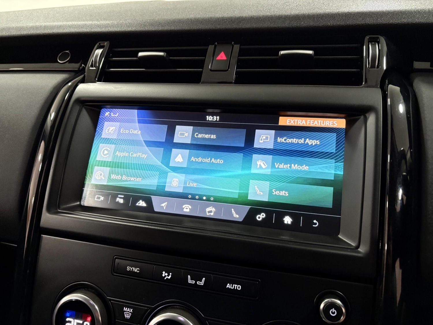 Used Land Rover Discovery 2018 for sale - 76832634: Photo 31