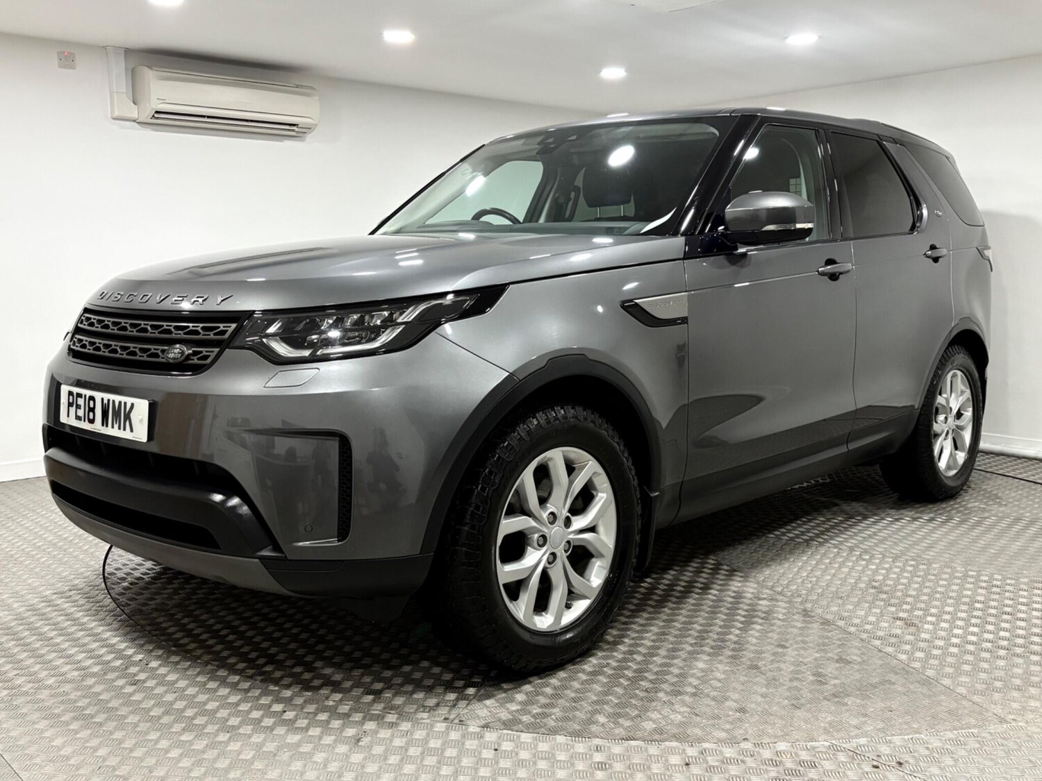 Used Land Rover Discovery 2018 for sale - 76832634: Photo 7