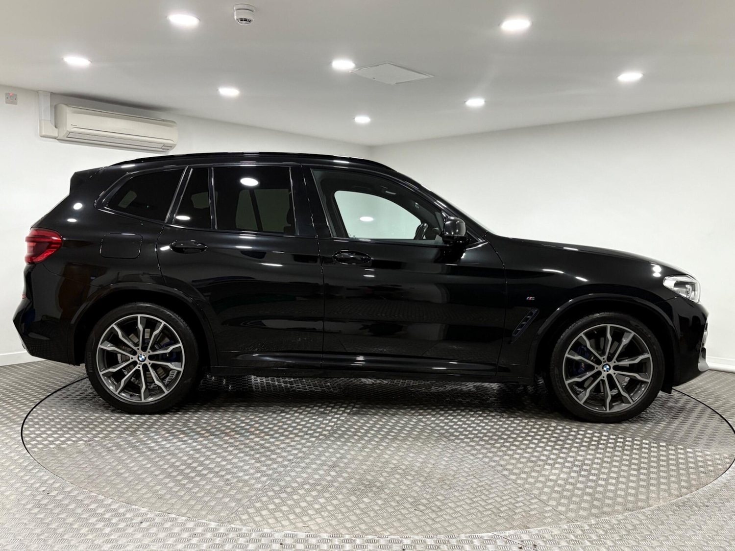 Used BMW X3 2019 for sale - 76549537: Photo 2