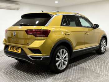 Used Volkswagen T-Roc 2018 for sale - 74452988: Photo