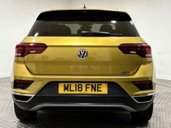 Used Volkswagen T-Roc 2018 for sale - 74452988: Photo