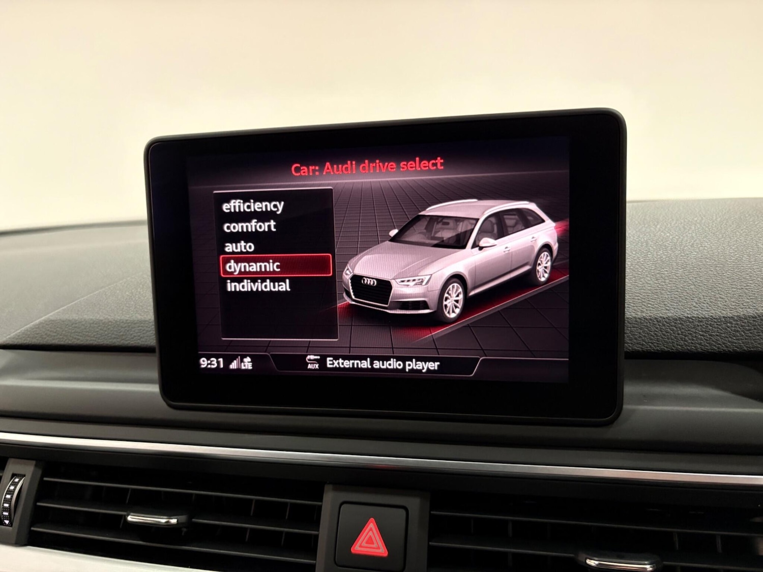 Used Audi A4 2019 for sale - 77120386: Photo 24