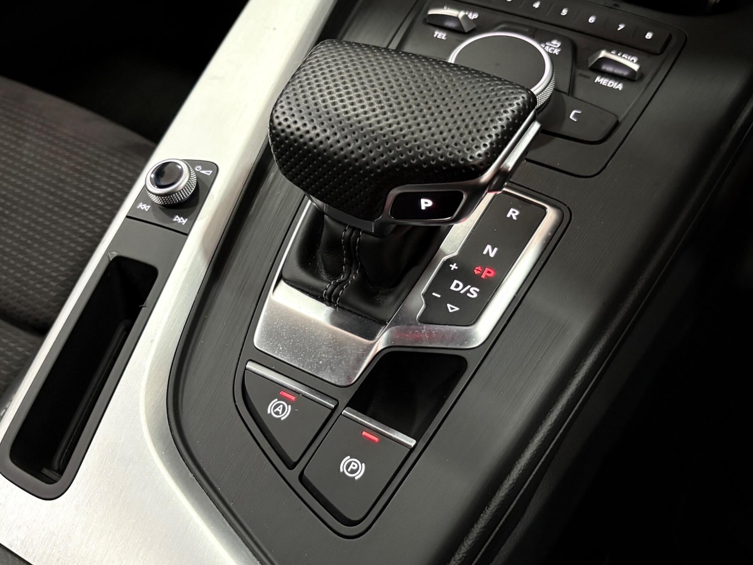 Used Audi A4 2019 for sale - 77120386: Photo 31