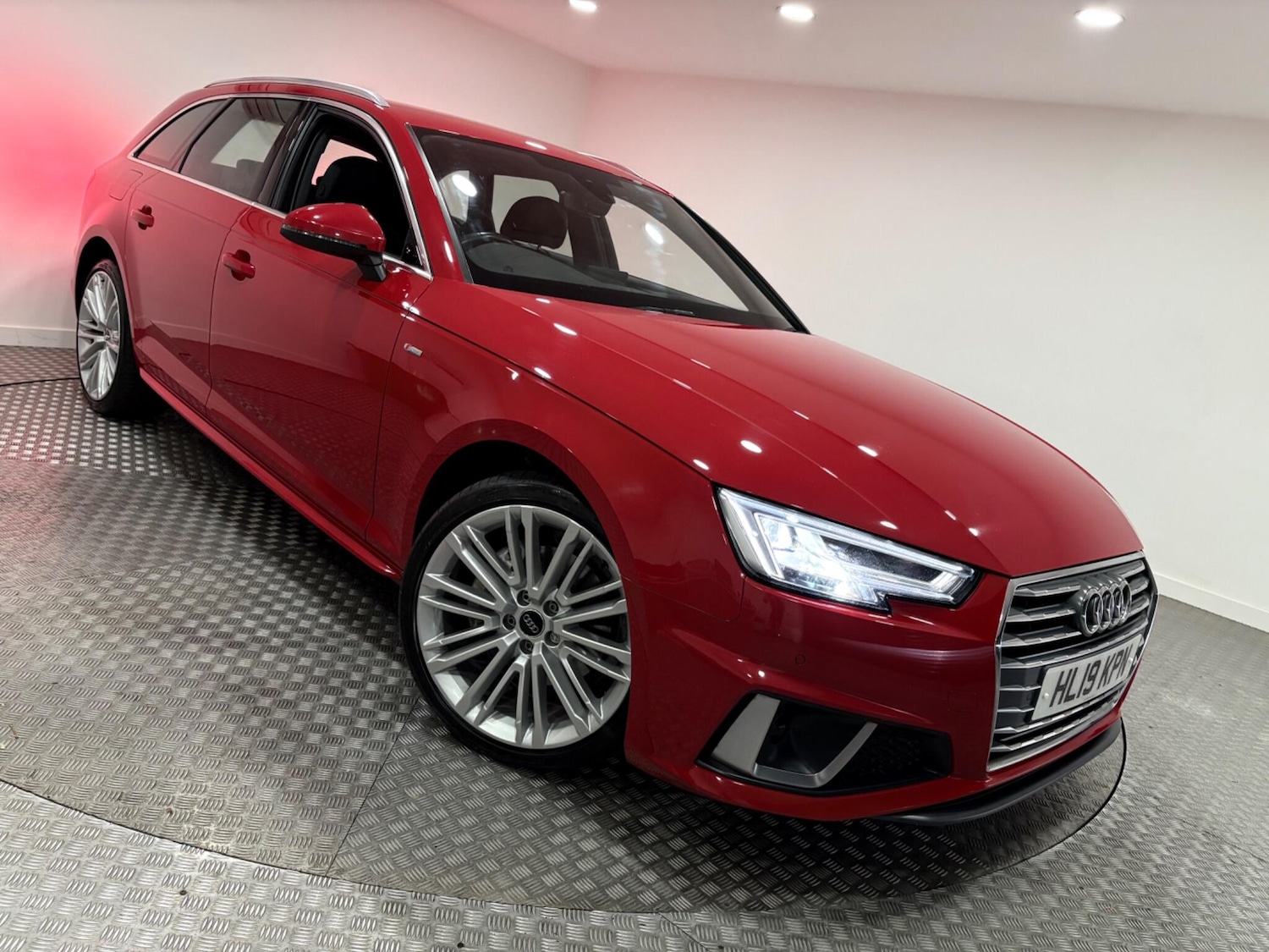 Used Audi A4 2019 for sale - 77120386: Photo 47