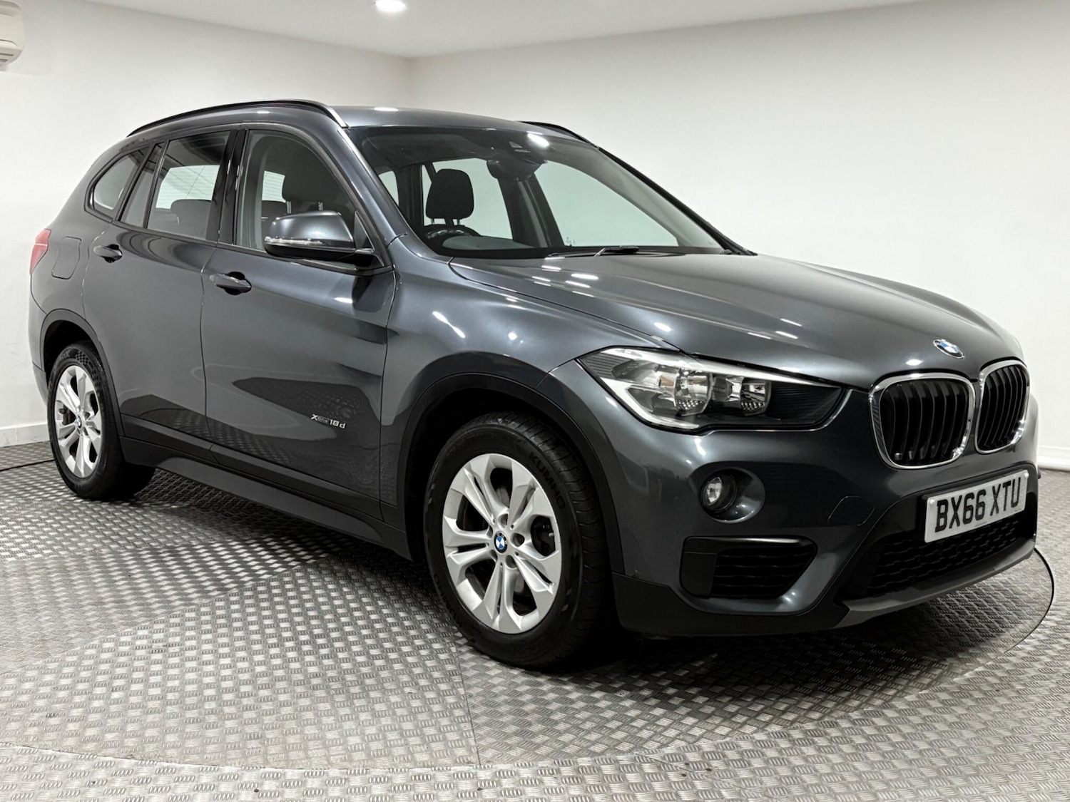 Used BMW X1 2016 for sale - 76592115: Photo 1