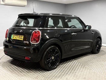 Used MINI Electric Hatch 2023 for sale - 79453801: Photo
