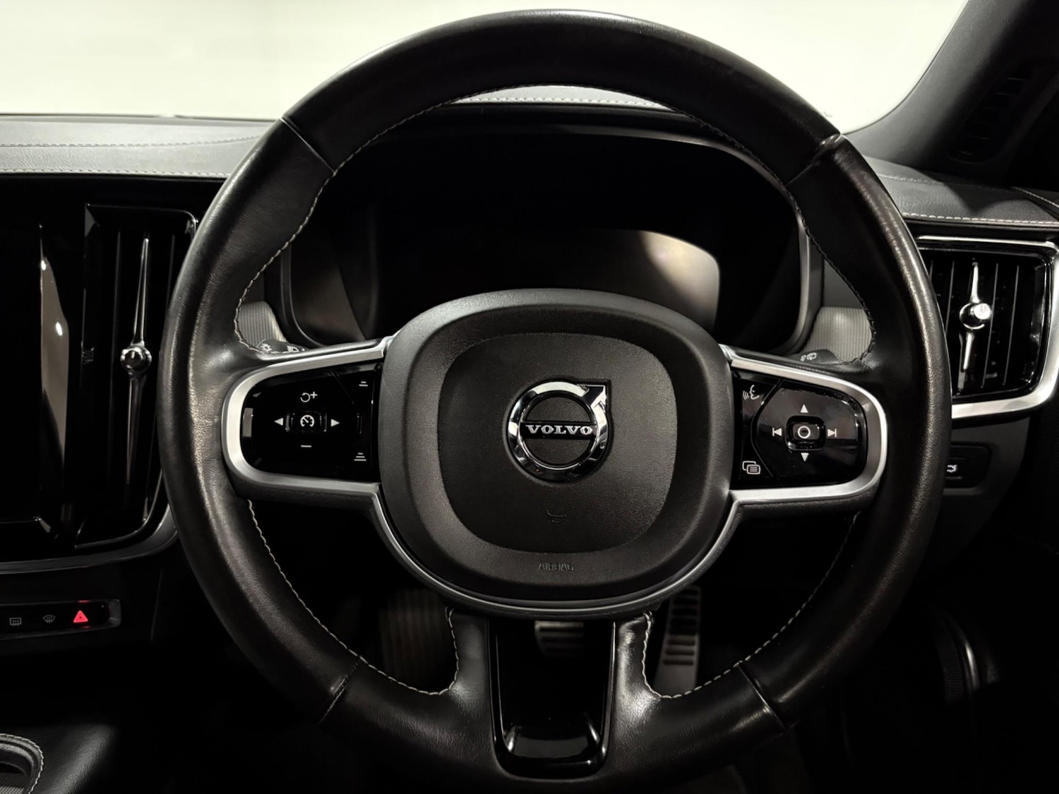 Used Volvo V90 2021 for sale - 76200318: Photo 14