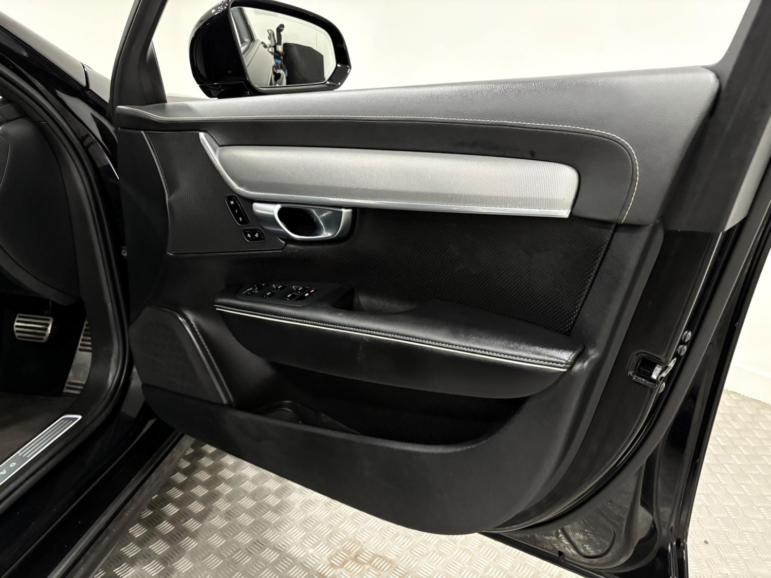 Used Volvo V90 2021 for sale - 76200318: Photo 35