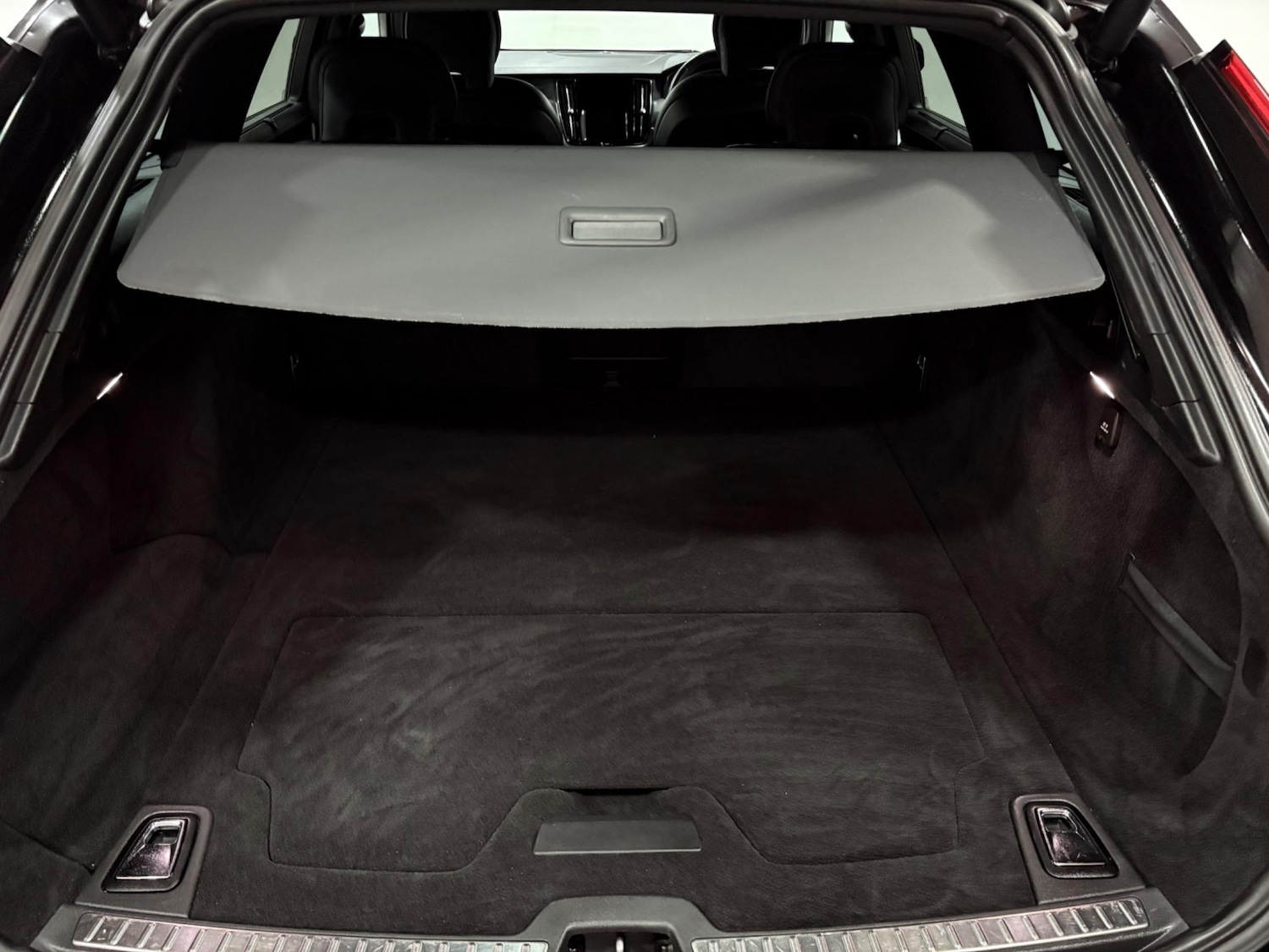 Used Volvo V90 2021 for sale - 76200318: Photo 42