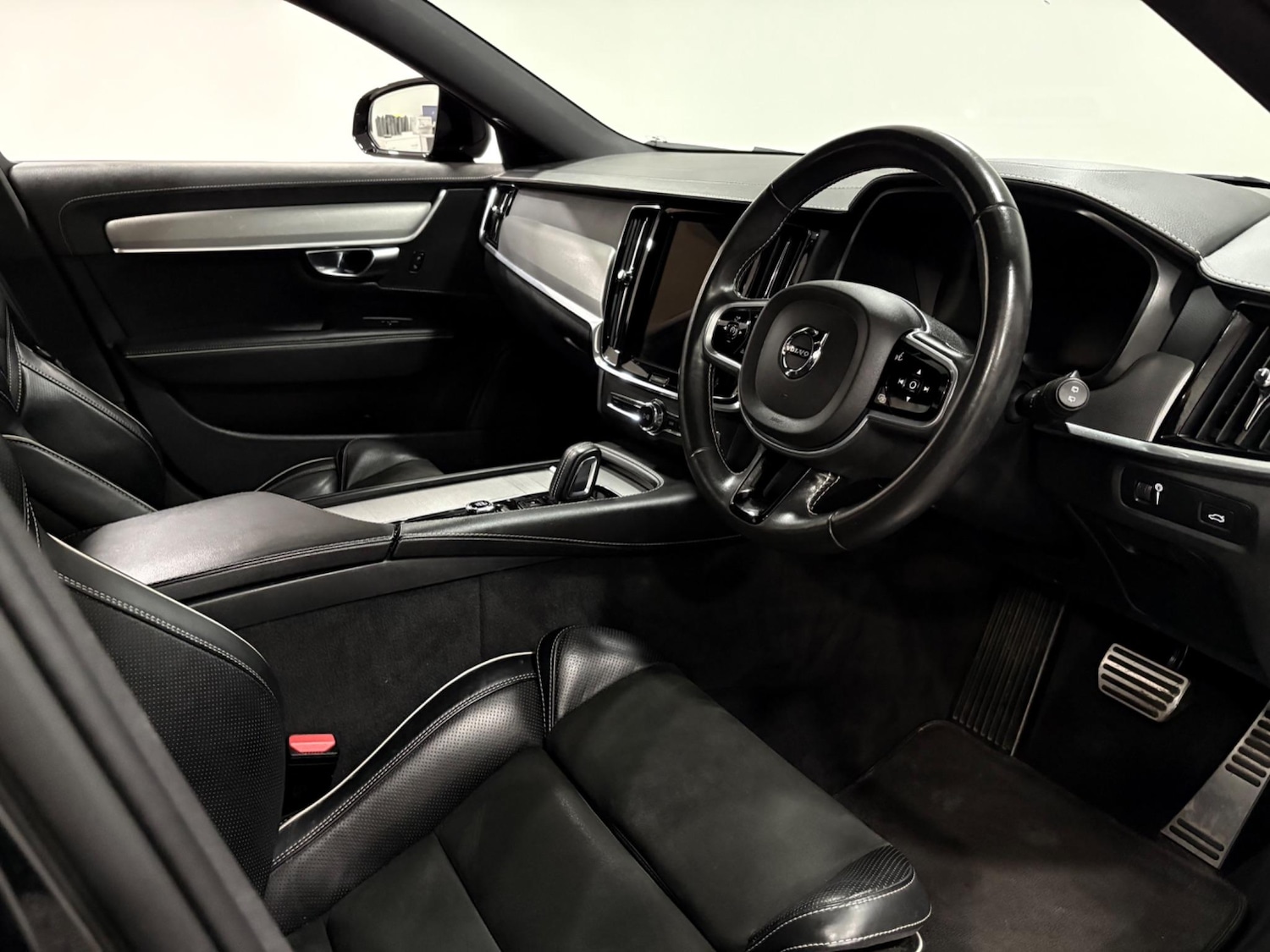 Used Volvo V90 2021 for sale - 76200318: Photo 9