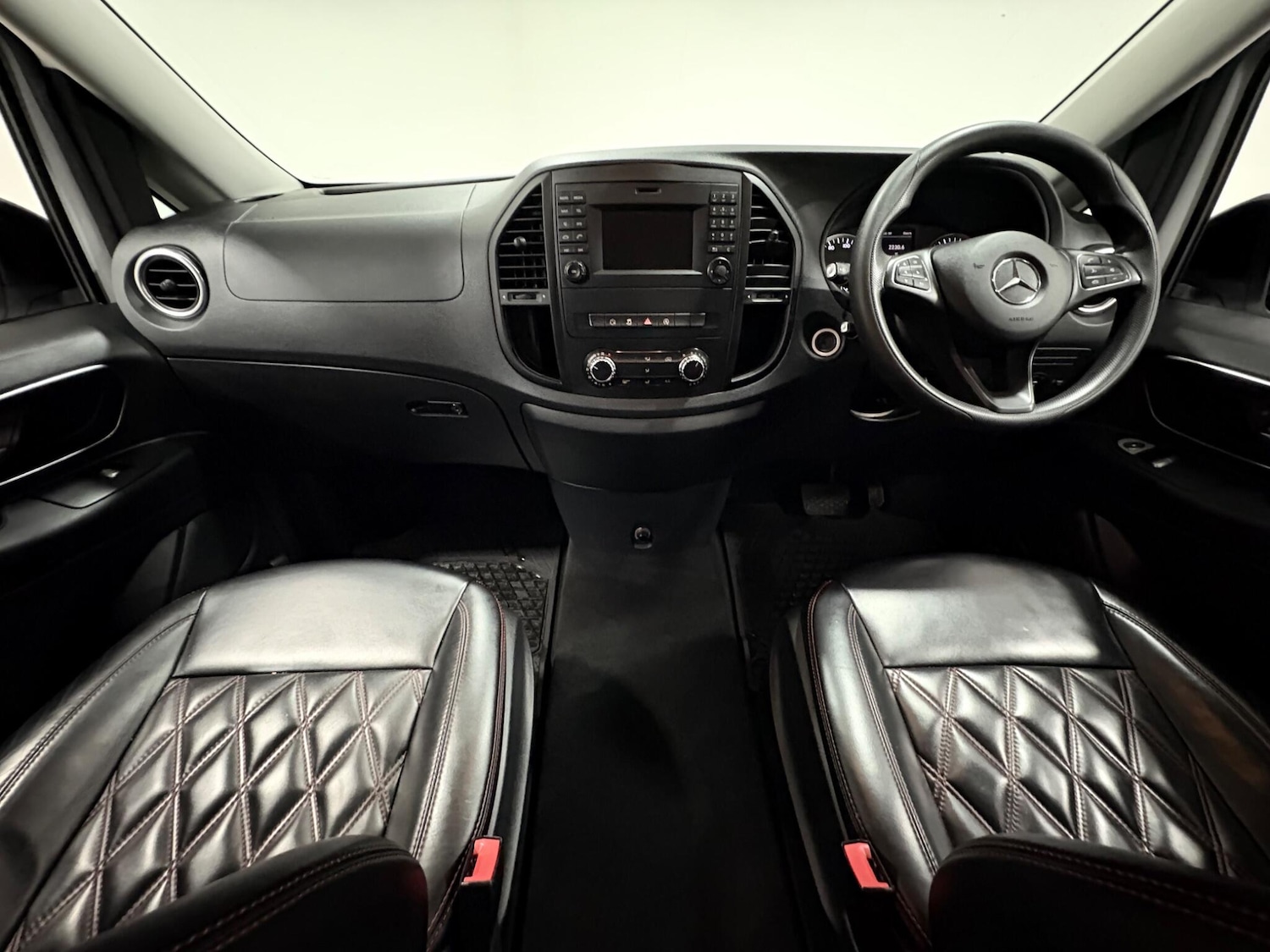 Used Mercedes-Benz Vito 2017 for sale - 77021224: Photo 11