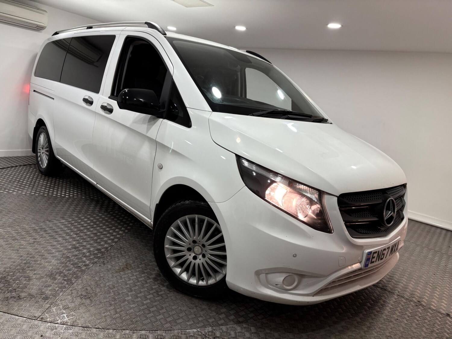 Used Mercedes-Benz Vito 2017 for sale - 77021224: Photo 37