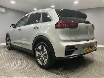 Used Kia Niro 2020 for sale - 79348267: Photo