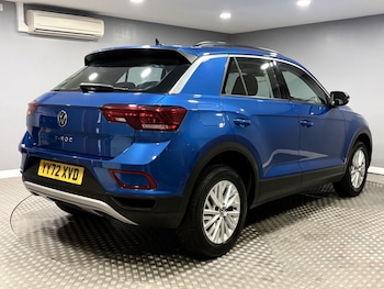 Used Volkswagen T-Roc 2023 for sale - 79168601: Photo