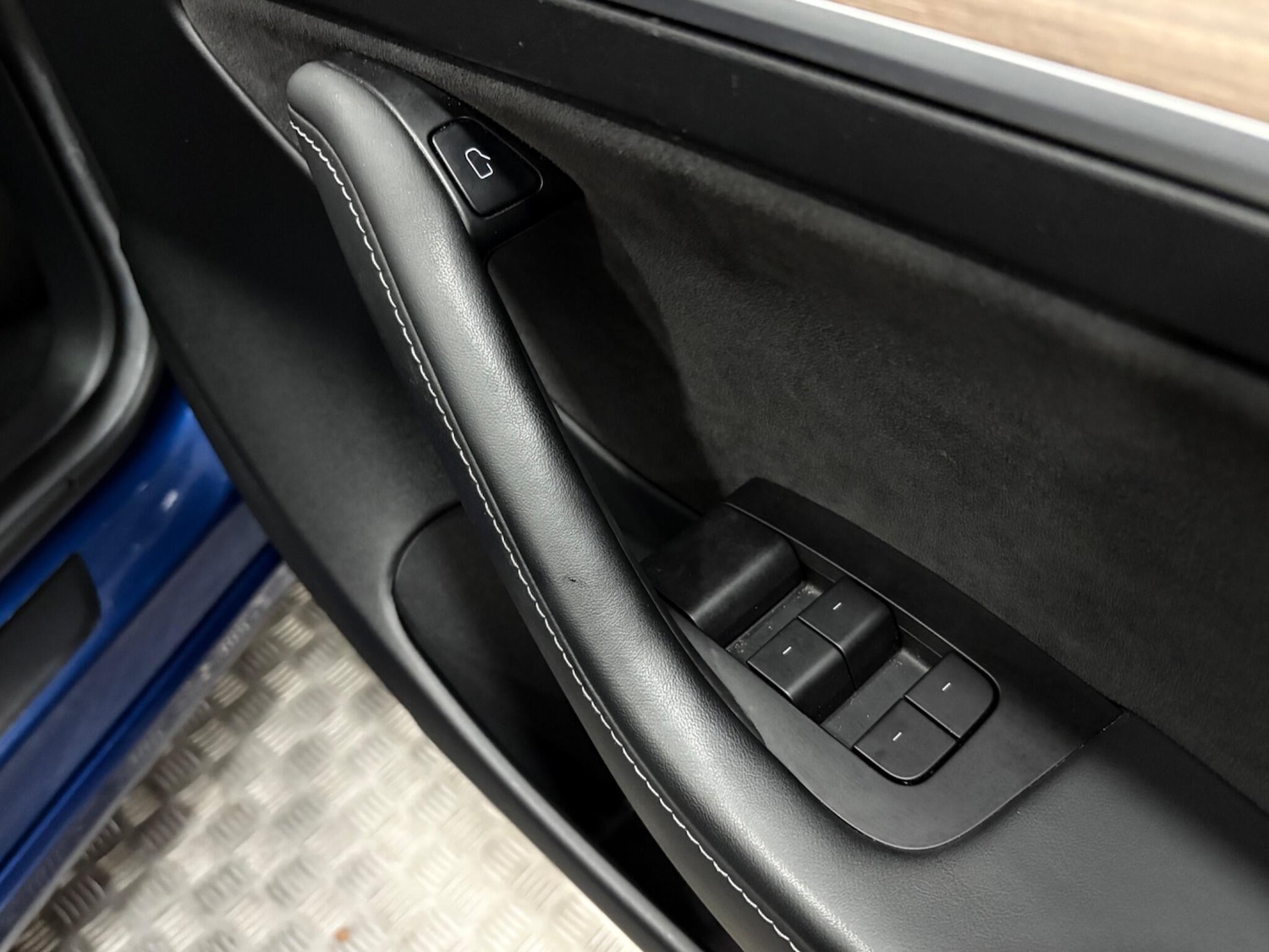 Used Tesla Model 3 2021 for sale - 76399324: Photo 32