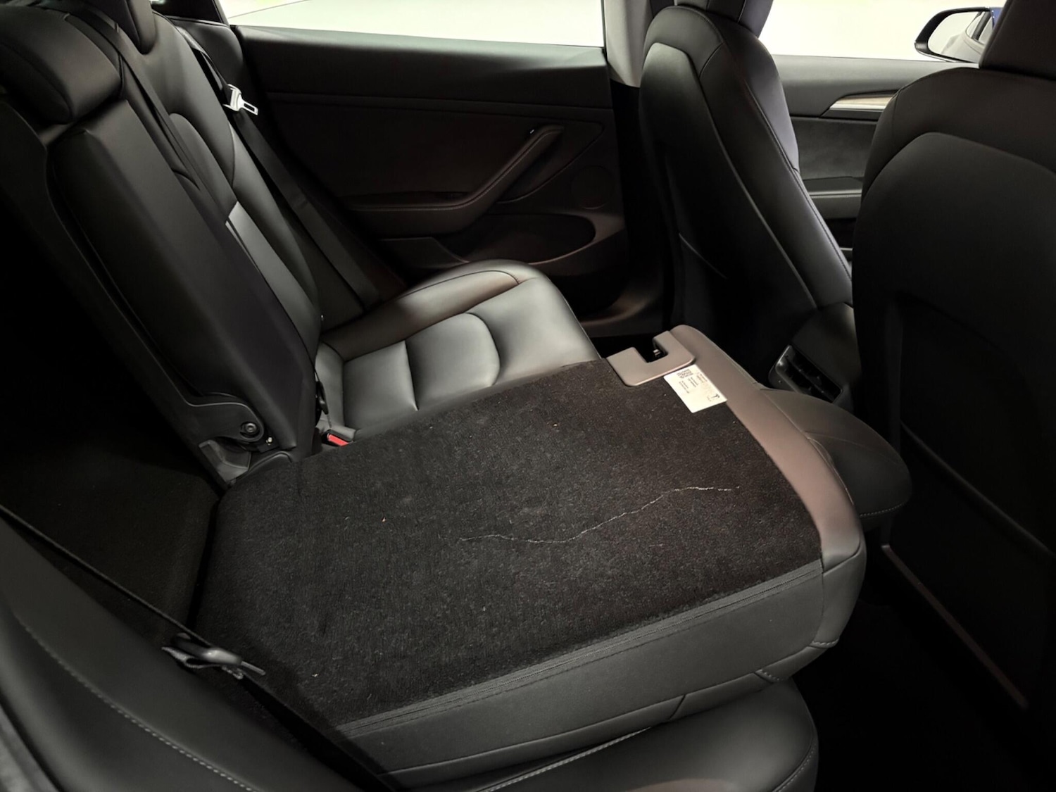 Used Tesla Model 3 2021 for sale - 76399324: Photo 37