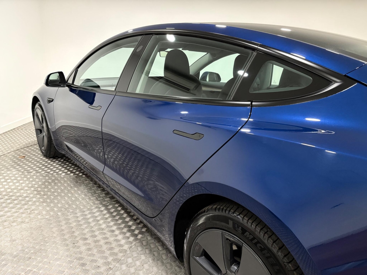 Used Tesla Model 3 2021 for sale - 76399324: Photo 49