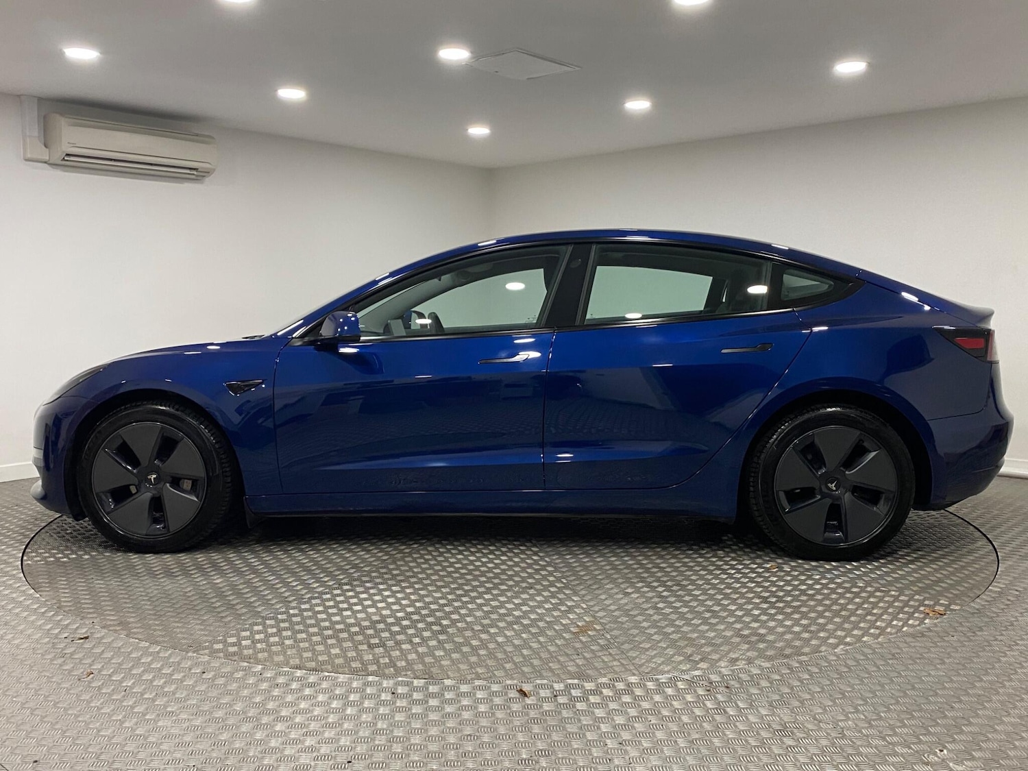 Used Tesla Model 3 2021 for sale - 76399324: Photo 6