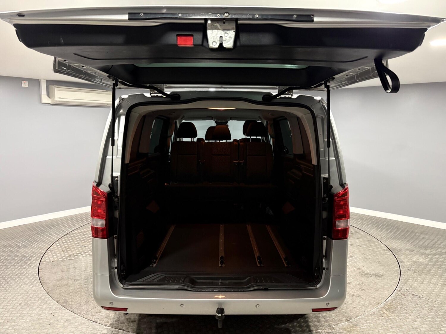 Used Mercedes-Benz Vito for sale - 77637785: Photo 36