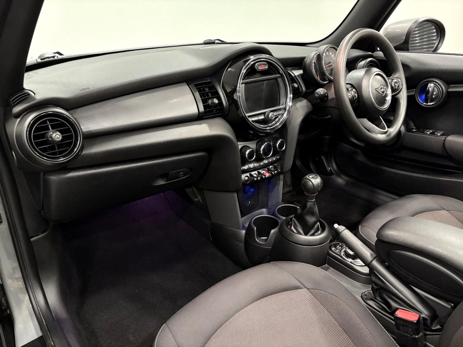 Used MINI Convertible 2020 for sale - 77015714: Photo 11