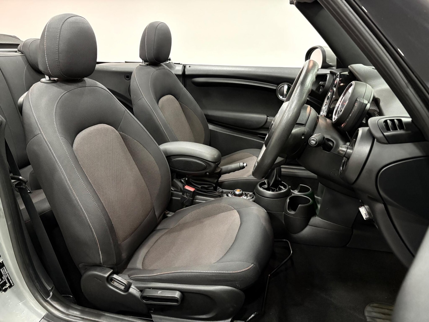 Used MINI Convertible 2020 for sale - 77015714: Photo 12