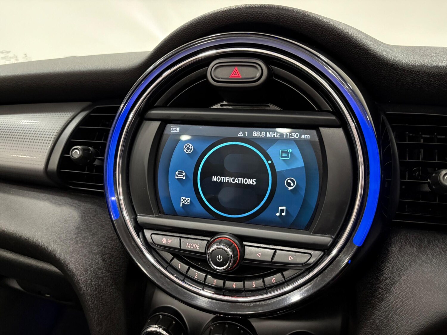 Used MINI Convertible 2020 for sale - 77015714: Photo 24