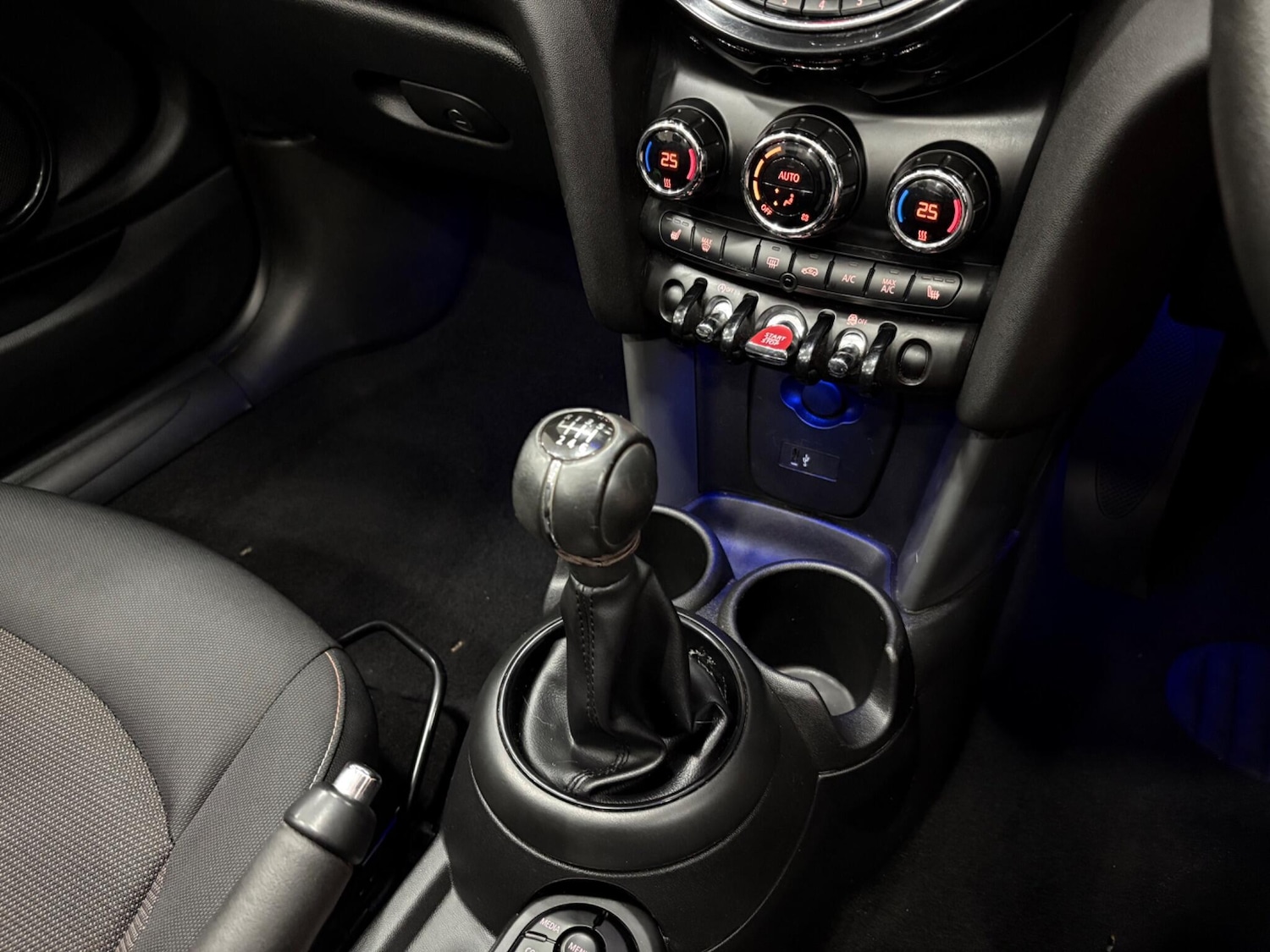 Used MINI Convertible 2020 for sale - 77015714: Photo 34