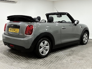 Used MINI Convertible 2020 for sale - 77015714: Photo