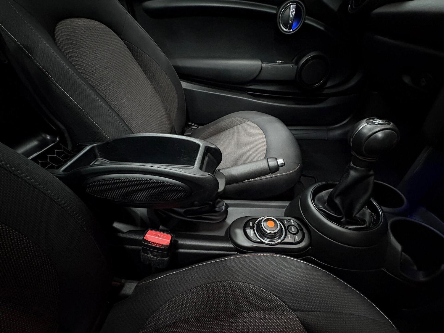 Used MINI Convertible 2020 for sale - 77015714: Photo 40